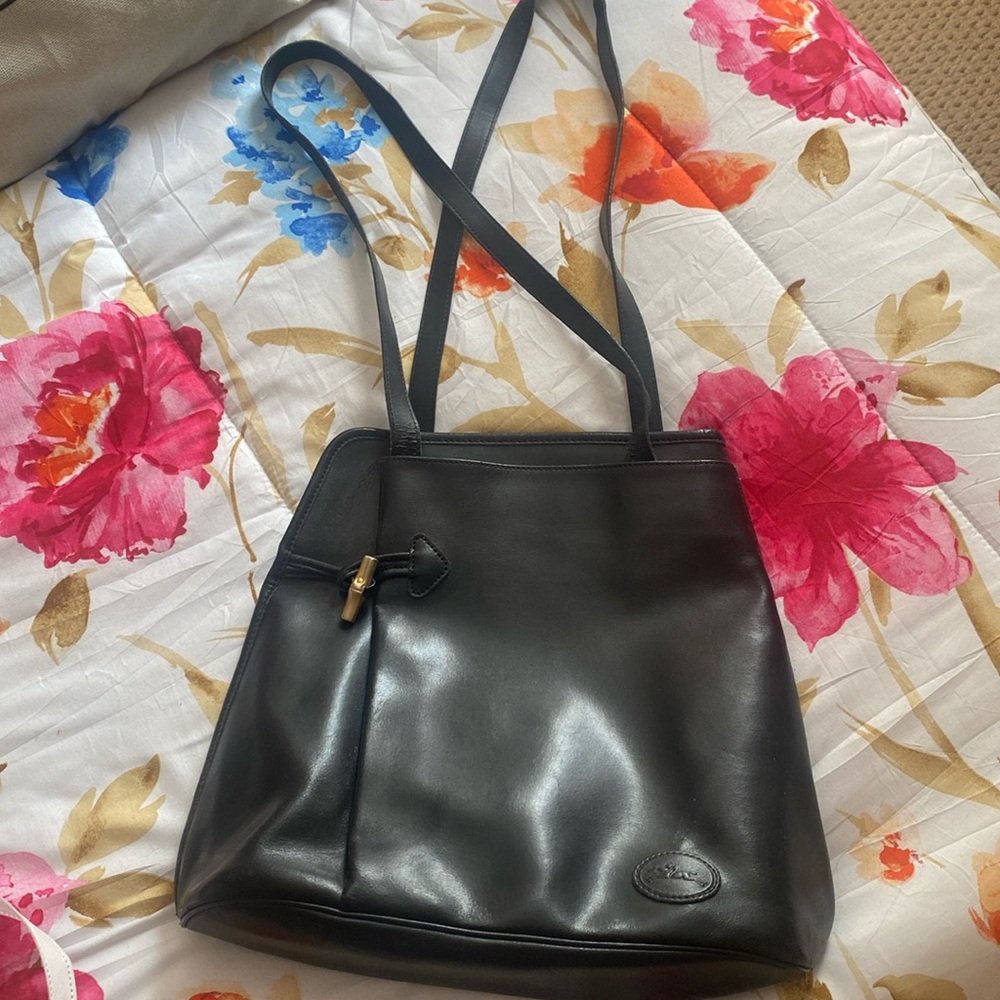 Black handbag. Vintage Longchamp.